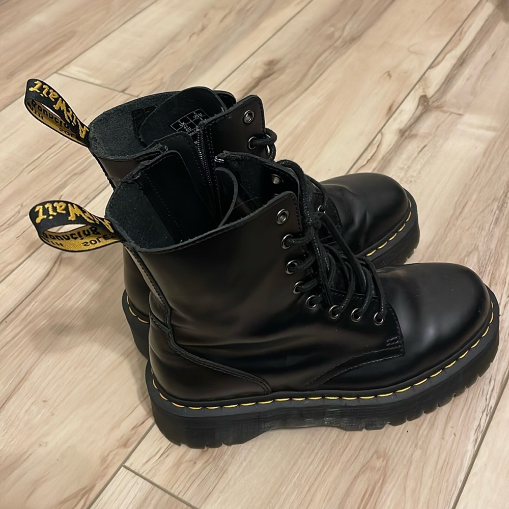 Doc Marten Jadon Platform Boots in Black Leather.